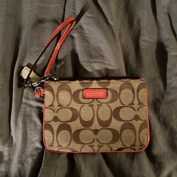 Coach wristlet - Picture 1 of 3